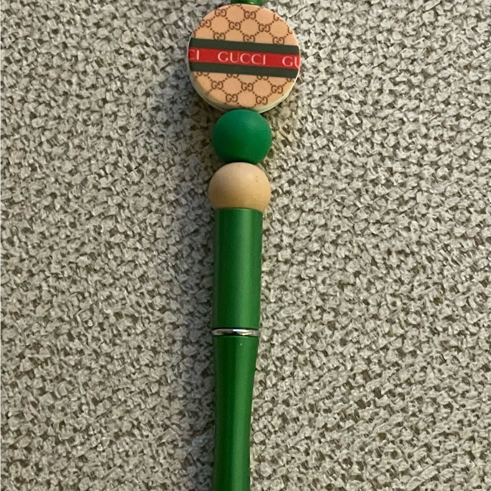 Gucci Green and Tan Focal Pen - Picture 2 of 2